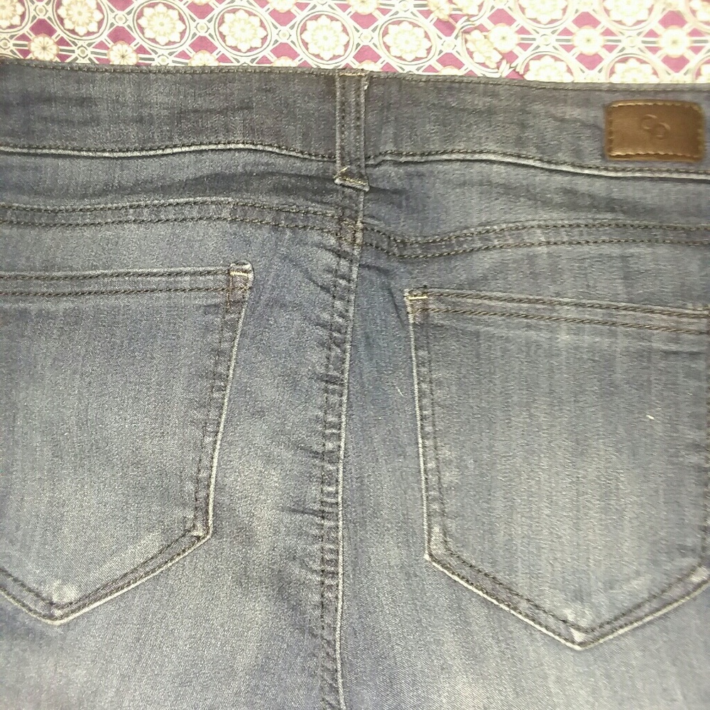 Jeans - Picture 4 of 4